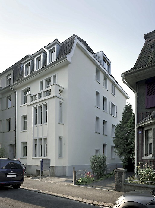 Sanierung + Aufstockung Mehrfamilienhaus  –  Holinger Moll Immobilien AG