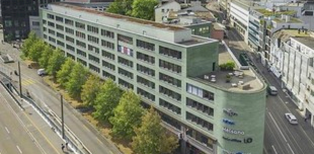 Bürogebäude  -  PSP Real Estate AG