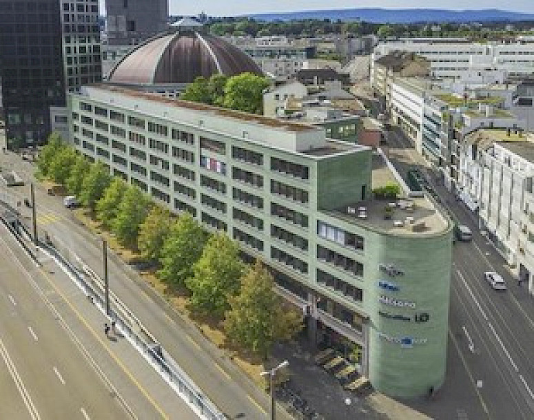 Bürogebäude  -  PSP Real Estate AG